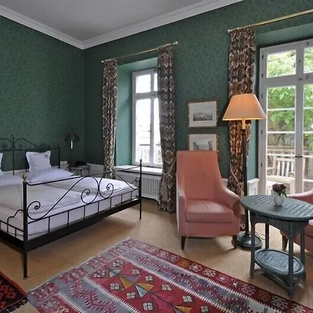 Herrenhaus von Löw-2