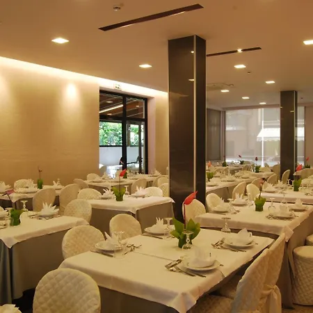Hotel Clara-3
