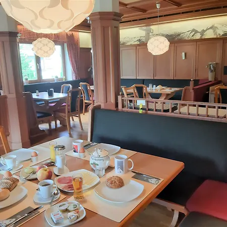 Alphotel Mittersill Incl National Park Sommercard-2