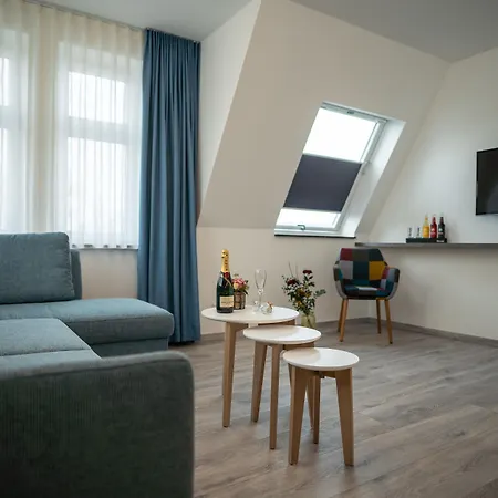 Hotel Hanseat Stralsund-3