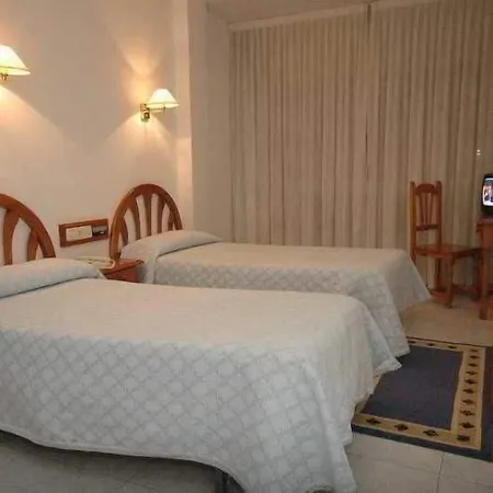Hotel Villa Juanita-3