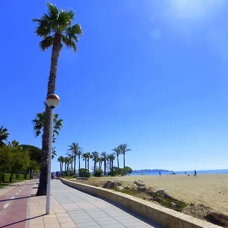 Apartamentos Pins Marina Cambrils-3