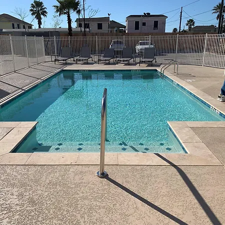 La Quinta Inn & Suites By Wyndham Galveston North At I-45-2