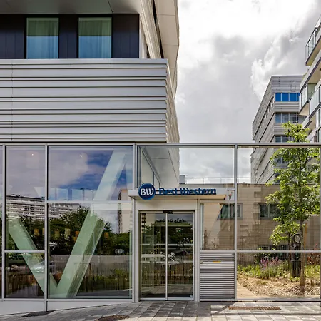 Best Western M-Treize Paris Asnieres-3
