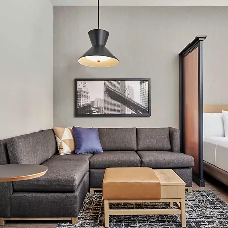 Hyatt Place Chicago Medical/University District-3