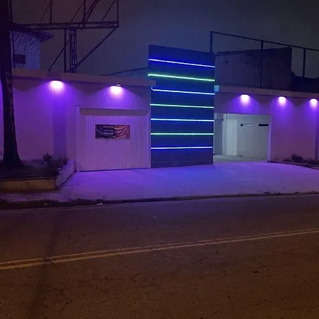 Light Motel-2