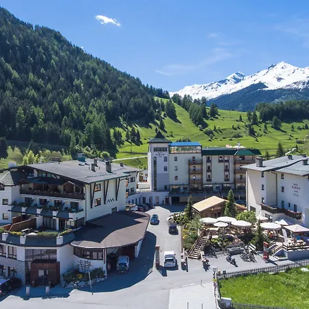 Wellnesshotel Mein Almhof Superior-2