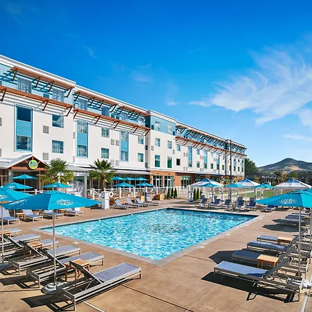 Compass By Margaritaville Medford-3