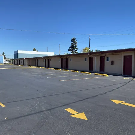 Budget Inn Motel-3