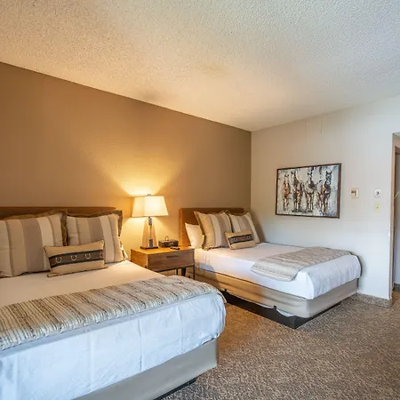Kellogg West Conference Center And Lodge-2