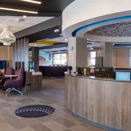 Tru By Hilton Naperville Chicago-2