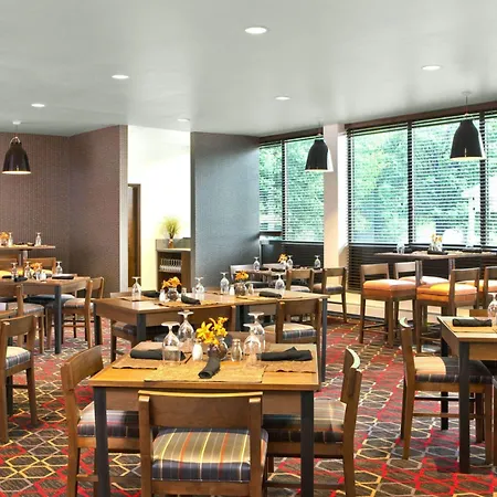 Anz Hotels Scranton-3