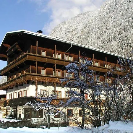 Hotel-Pension Strolz-3