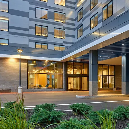 Aloft By Marriott Portland Downtown Waterfront Me-2