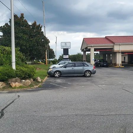 Greeneville Inn And Suites-2