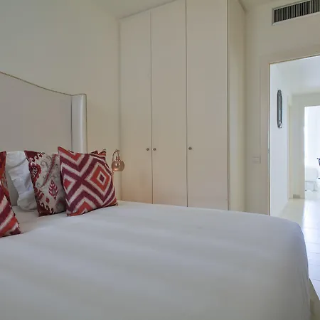Splendom Suites Pau Claris-2