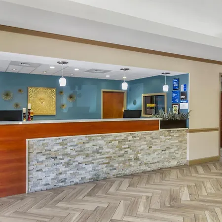 Best Western Plus Suites Greenville-3