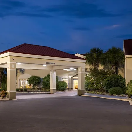 Comfort Inn & Suites Walterboro I-95-2