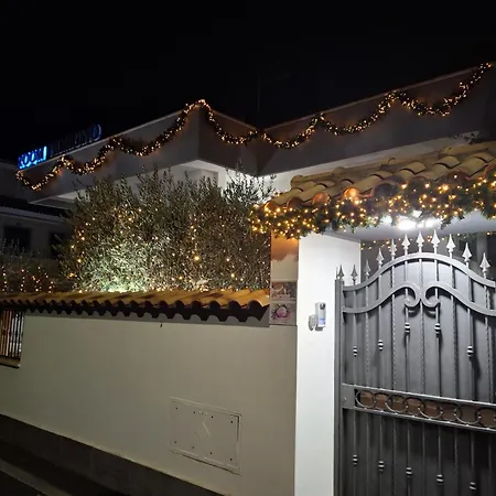 Orchidea House Fiumicino Two-3