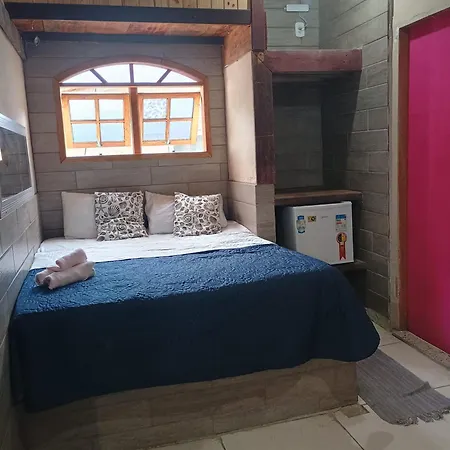 Pousada Marambaia Café - Praiana, econômica, Com café da manhã, piscina e hidromassagem ao ar livre - Frente para o mar-2