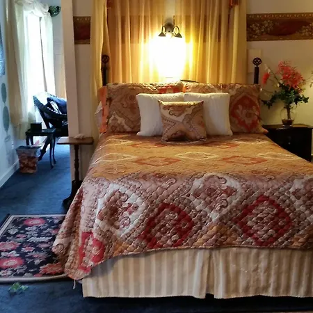 Water View Mini Suite-2