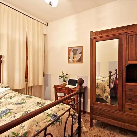 Affittacamere La Casa Di Elide-3