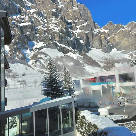 Hotel Viktoria-Leukerbad-Therme-3