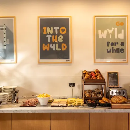 Hotel Wyld Saint Germain-2