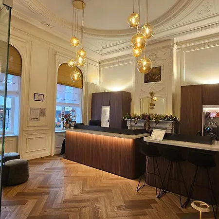 Hotel Du Congres-2