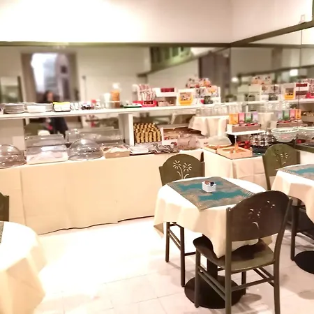 Hotel Amadeus-3