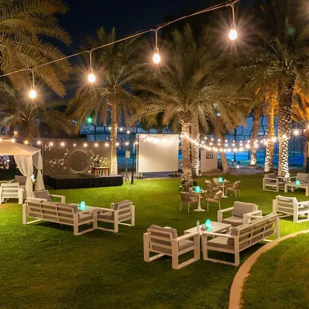Metropolitan Al Mafraq Hotel-3