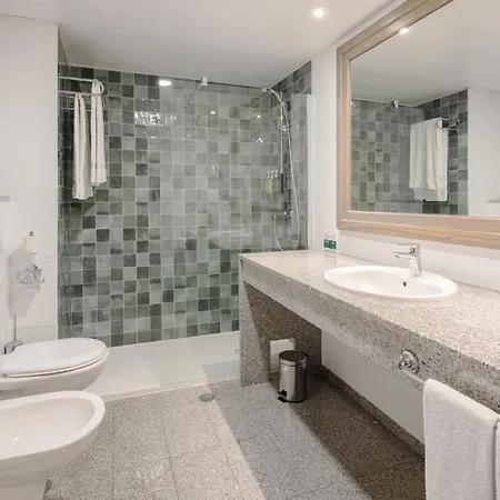 Holiday Inn Algarve Albufeira By Ihg-3