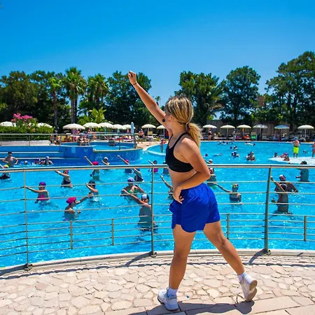 Riva Marina Resort - Cdshotels-3