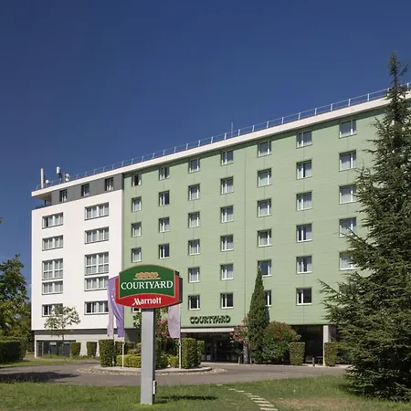 Courtyard By Marriott Toulouse Airport-2