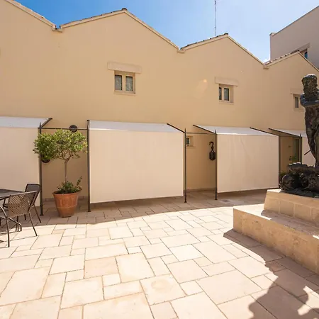 Corte Di Nettuno - CDSHotels-2