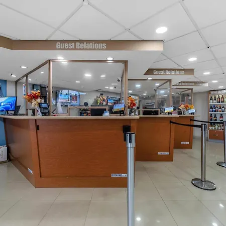 Rodeway Inn & Suites Fort Lauderdale Airport & Cruise Port-3