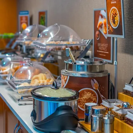 Hampton Inn Goldsboro-3