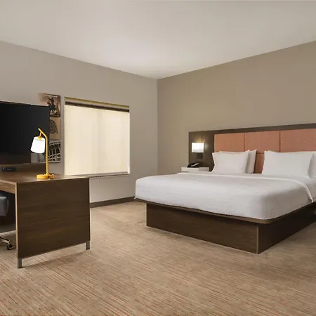 Hampton Inn & Suites - Mansfield-2