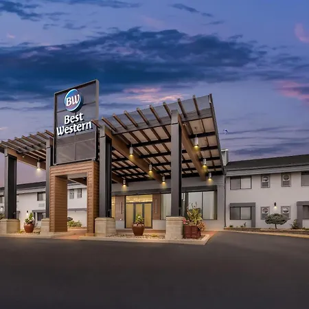 Best Western West Towne Suites-2