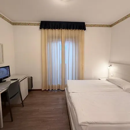 Hotel International-3