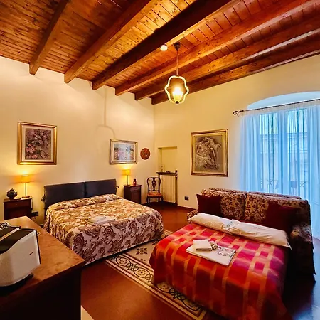 Vinslounge Suite-2