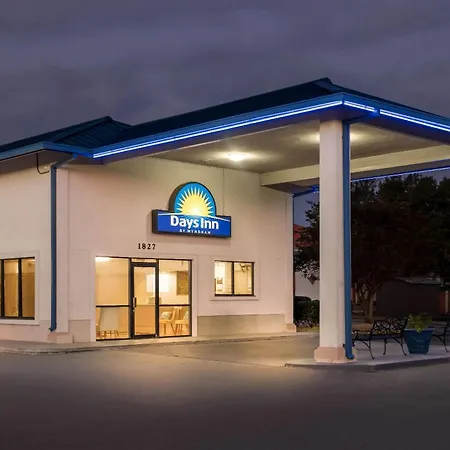 Days Inn By Wyndham Valdosta I-75-3
