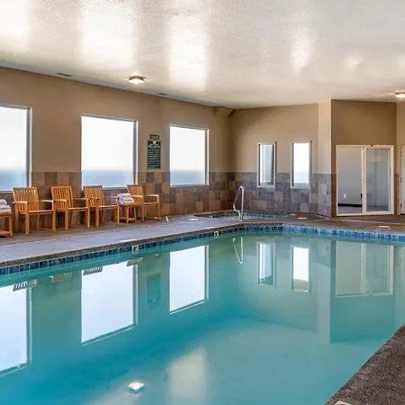 Elizabeth Oceanfront Suites, An Ascend Collection Hotel-3