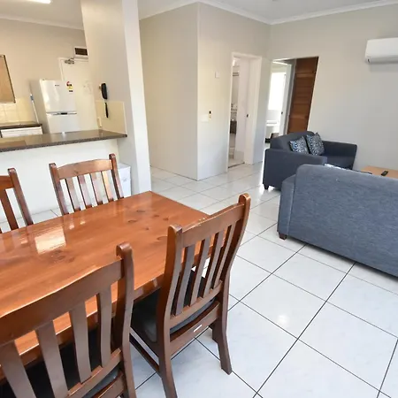 Tradewinds Mcleod Holiday Apartments-2