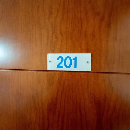 Hostal Don Peque-2