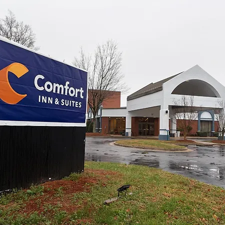 Comfort Inn & Suites-2