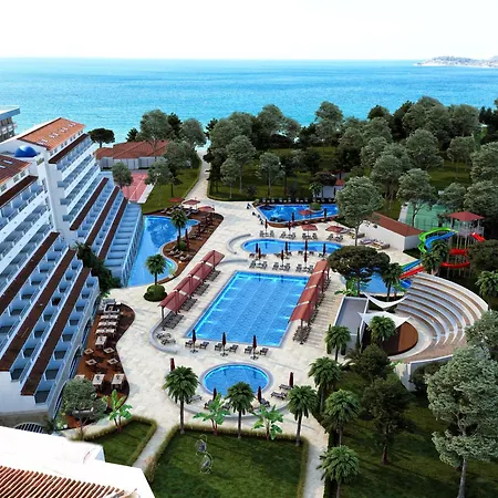 Batihan Beach Resort & Spa-2