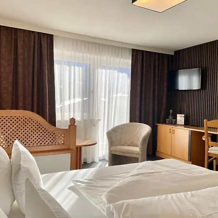 Hotel Alpenblick-2