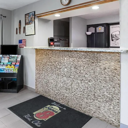 Super 8 By Wyndham Kent/Akron Area-2