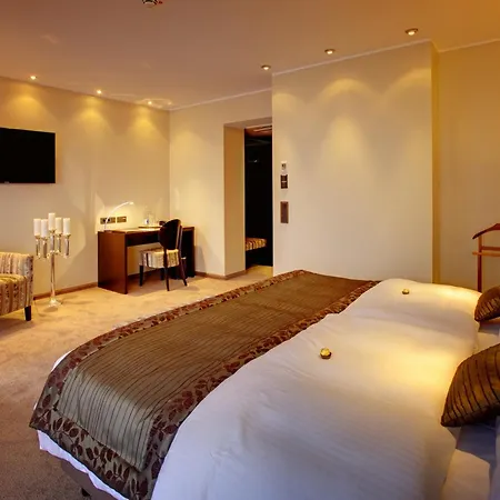 Hotel Favor-3